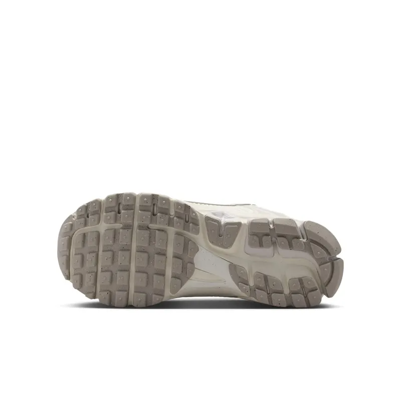 Nike Zoom Vomero 5 White (HF6998-108)