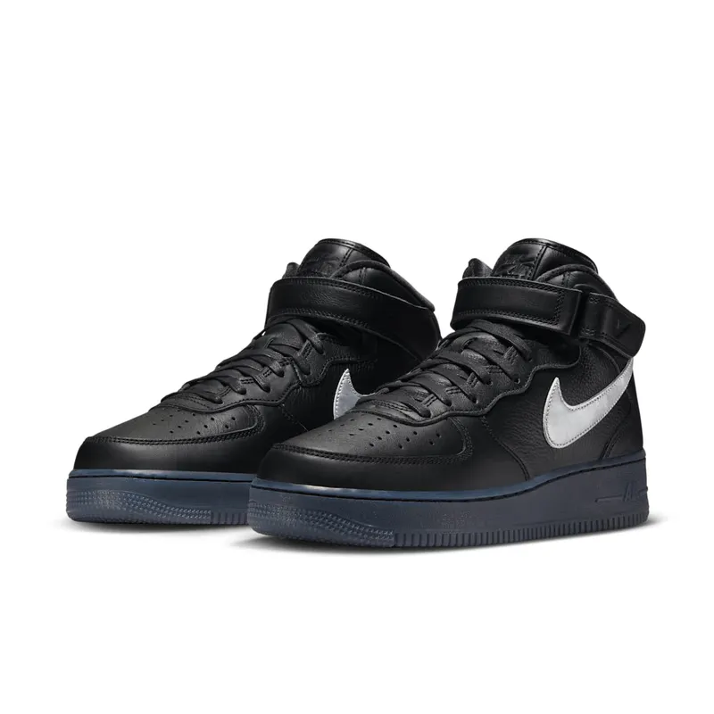 Nike Air Force 1 Mid “Black / Metallic Silver” (DX3061-001)