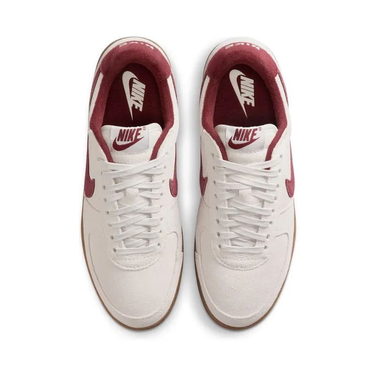 nike-field-general IF1743-001