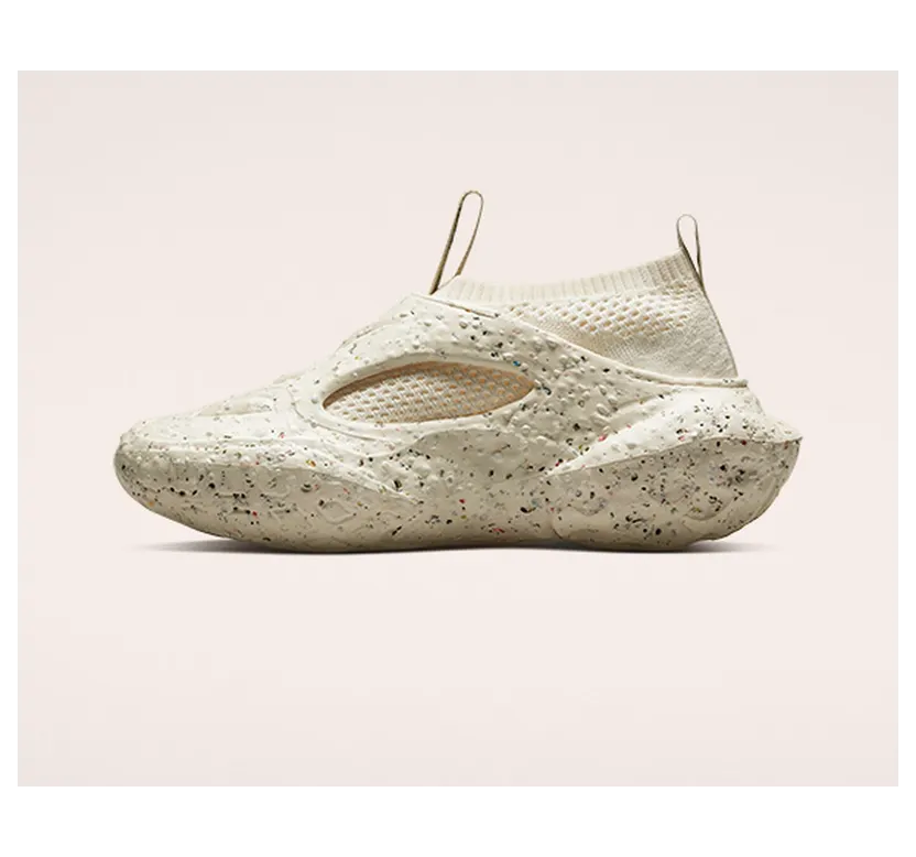 converse-sneaker A01239C