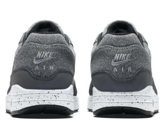 nike-air-max AO1021-002