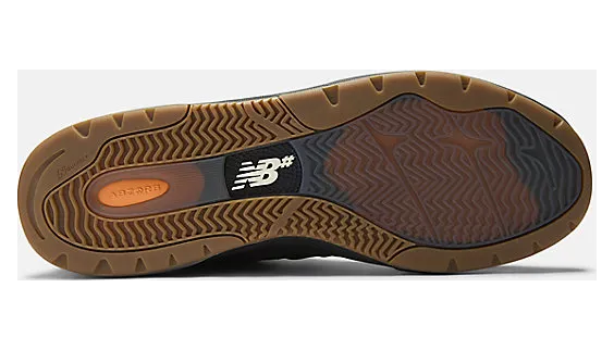 new-balance-numeric NM933BAR