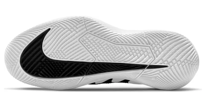 nikecourt CV0863-024