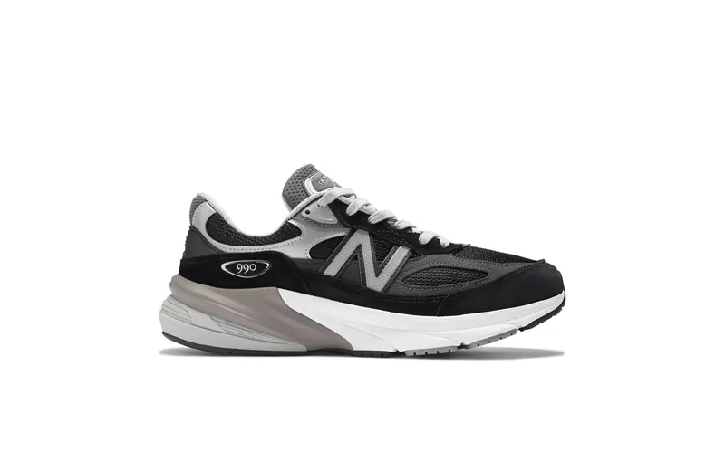 New Balance 990v6 “Black / Silver” (M990BK6)