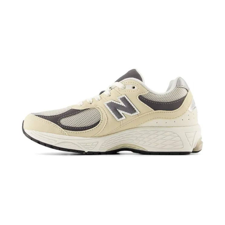 new-balance-2002r GC2002FA