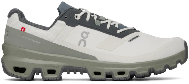 On White & Khaki Cloudventure (32.98577)