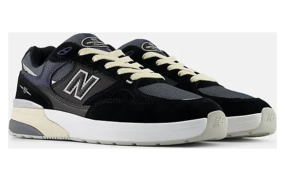 new-balance-numeric UN933BNT
