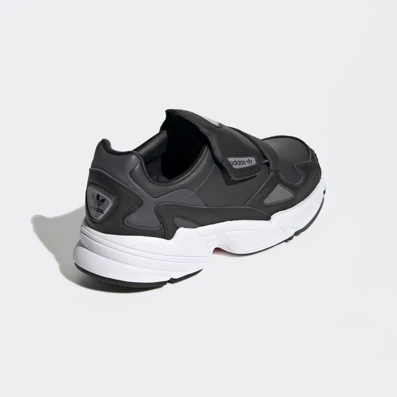 adidas Falcon RX Core Black / Carbon / Grey Six (EE5111)