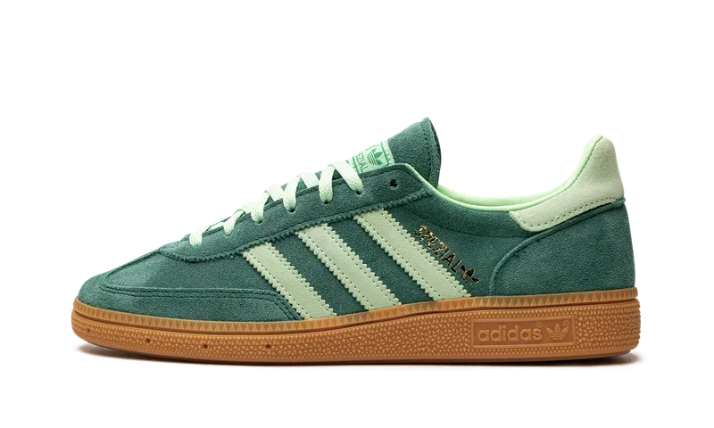 adidas Handball Spezial “Collegiate Green”: groen op groen, toch rustig