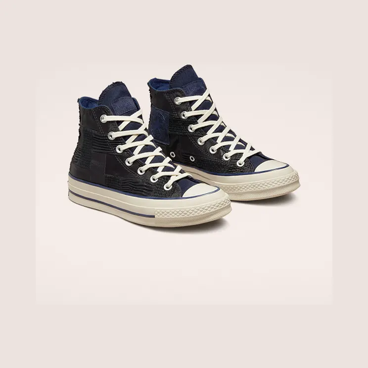 converse-chuck-taylor-all-star A01736C