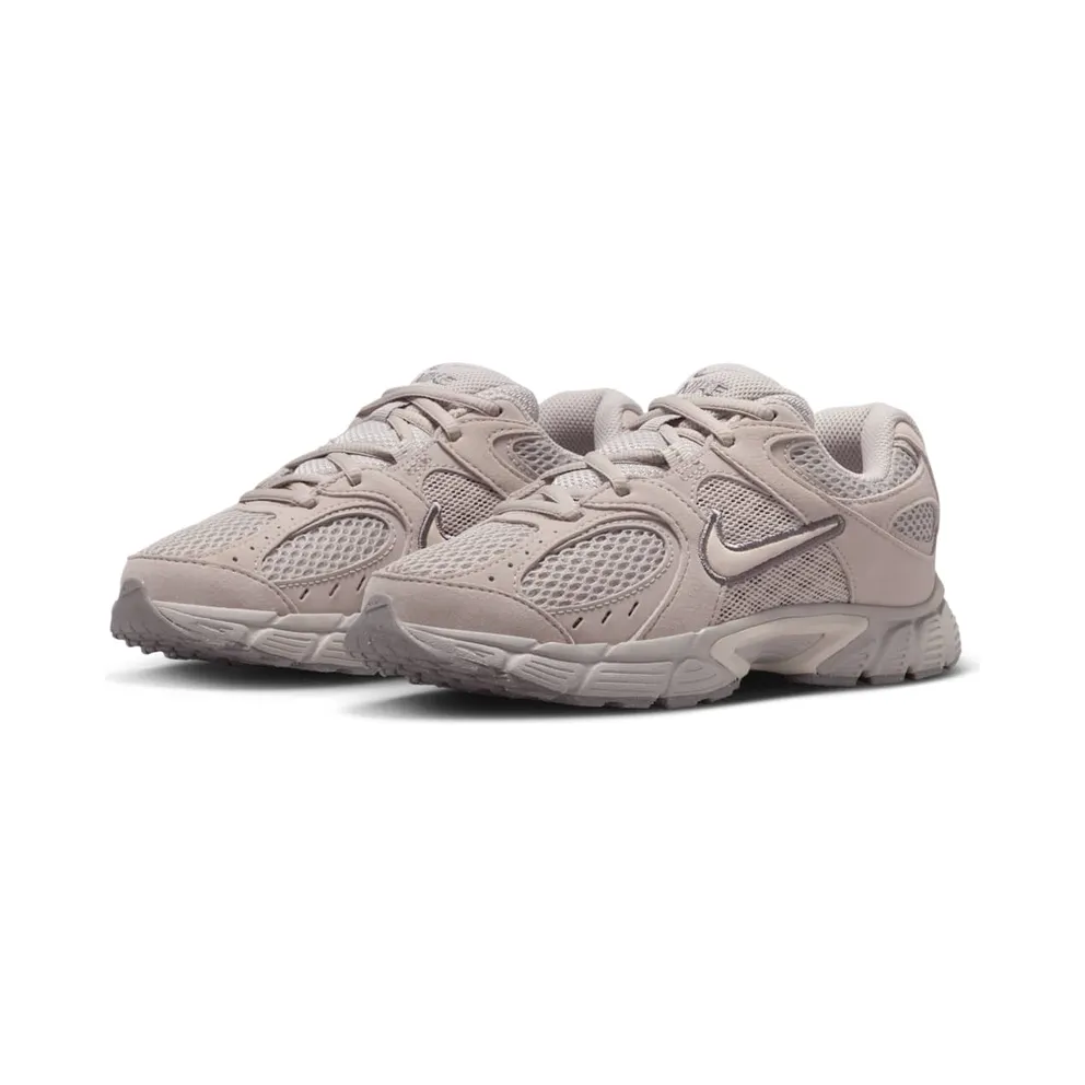 Nike V5 RNR Bruin (IO1644-201)