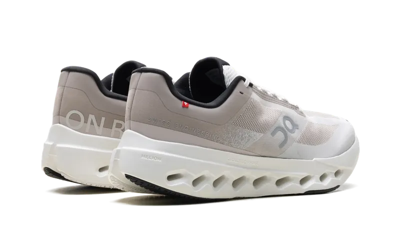 On Running Cloudsurfer Next “Fog Ivory” (3ME30023213)