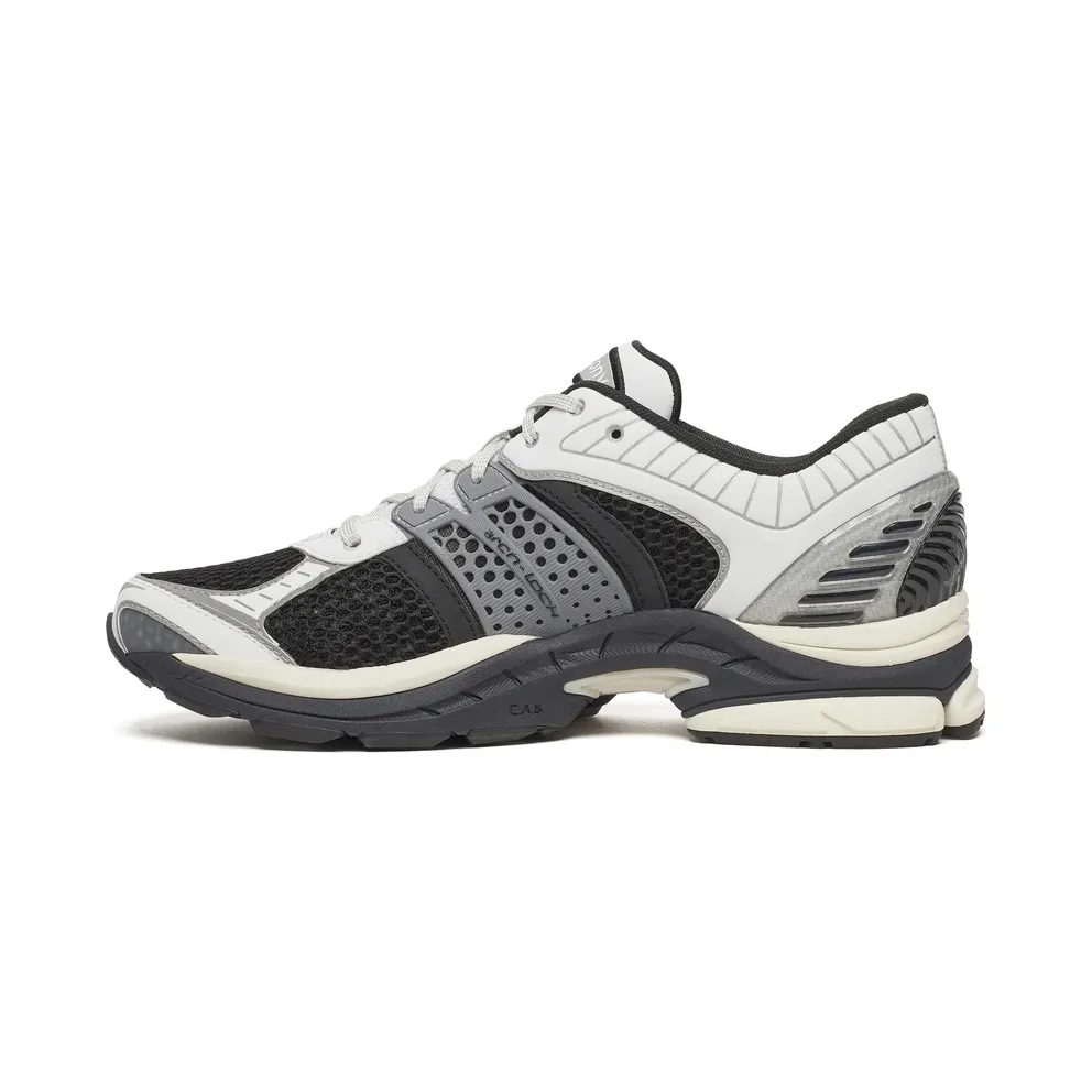 SAUCONY ProGrid Paramount “Black / White” (S70948-1)