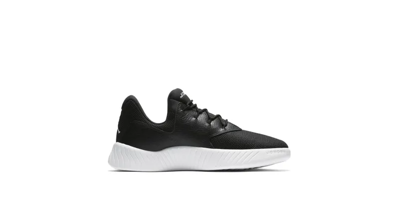 Nike J23 Low Black White Black/White (905288-010)