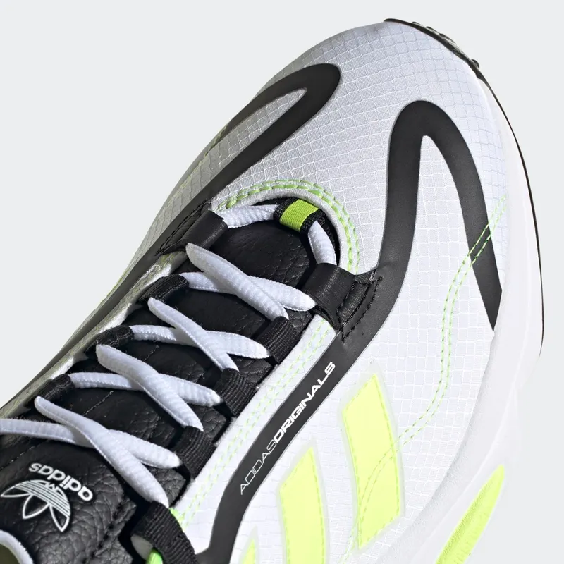 Adidas OZWEEGO Pure Core Black / Cloud White / Solar Yellow (H04533)