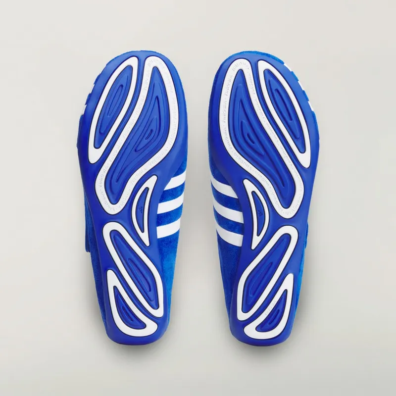 adidas PW Vario “Flat Earther”: Pharrells premium suede (2)