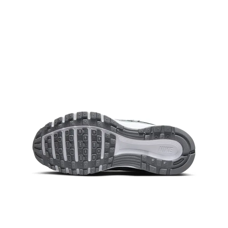 Nike P-6000 Metalic Cool Grey (HV5064-004)
