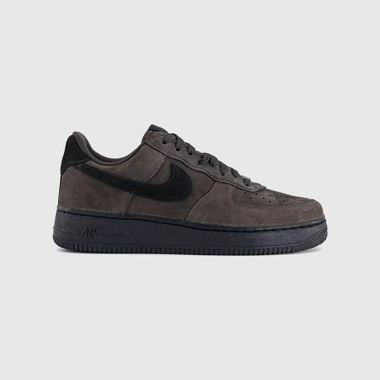Nike Air Force 1 Low &ldquo;Premium Black Tea&rdquo;: warme bruine AF1