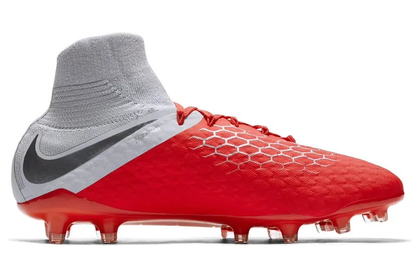nike-hypervenom AJ3802-600