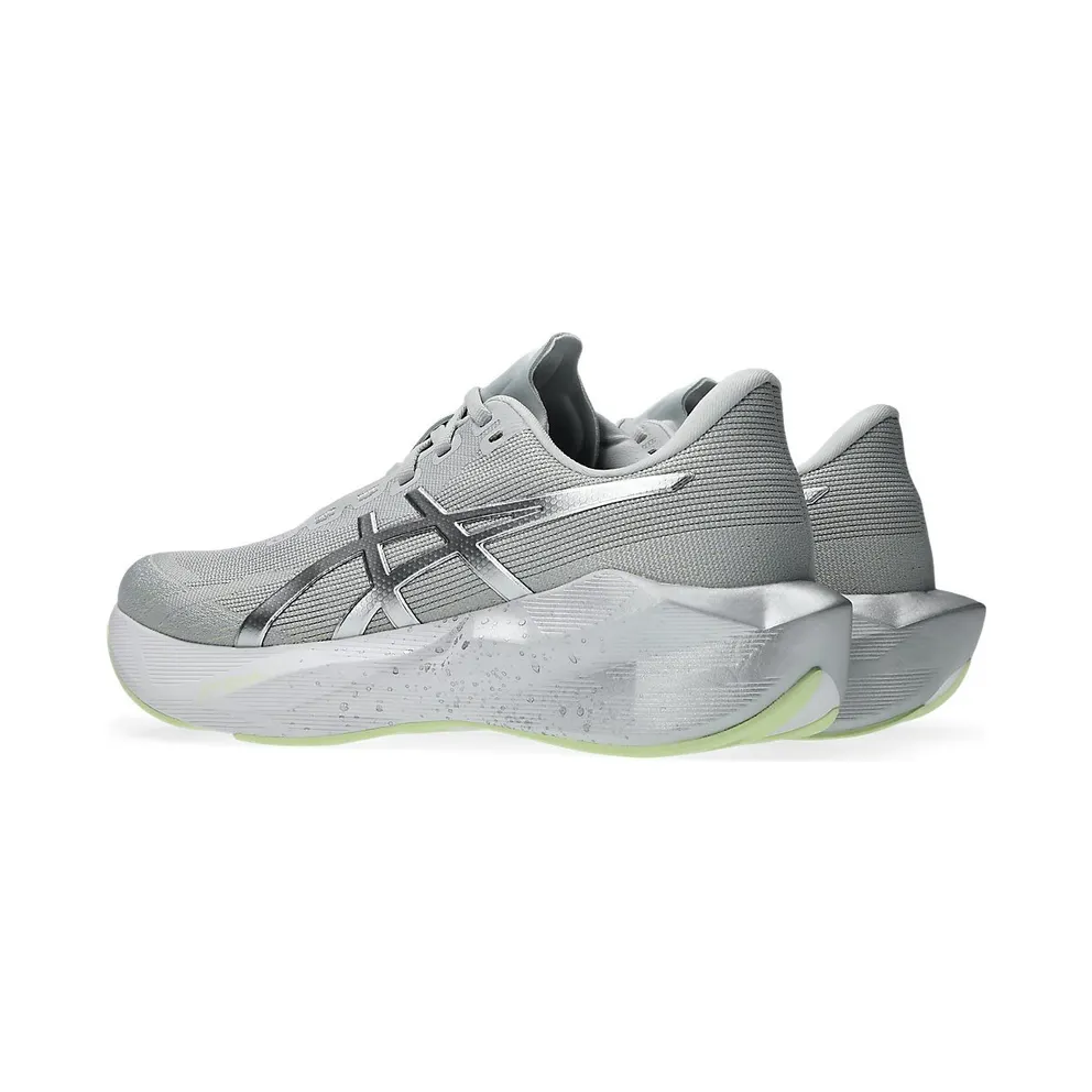 ASICS NOVABLAST 6 PLATINUM “Platinum / Glow Green” (1011C312-020)