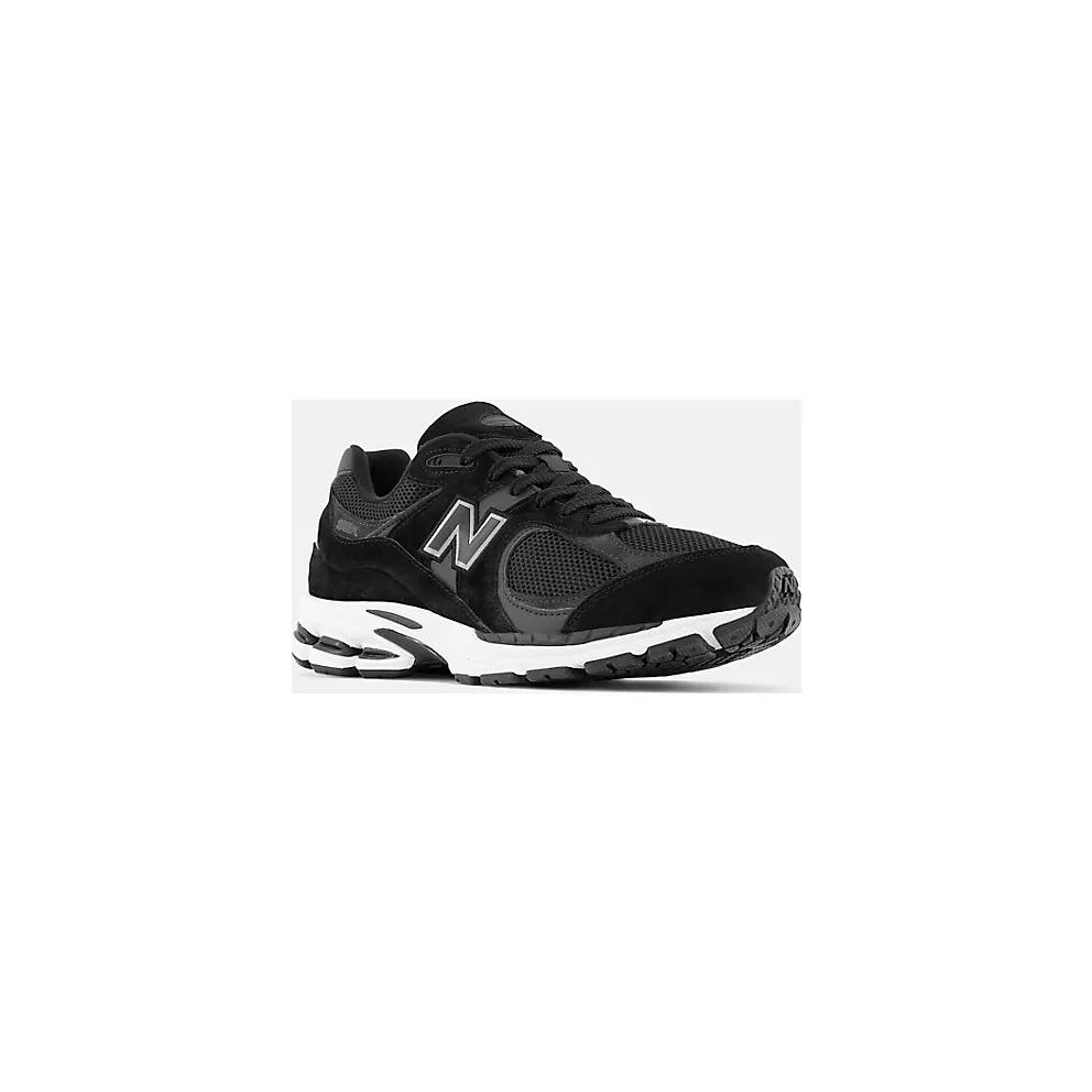 New Balance 2002R “Black / Gunmetal” (M2002RBK)