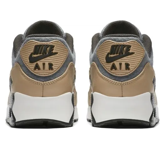 nike-air-max 700155-010
