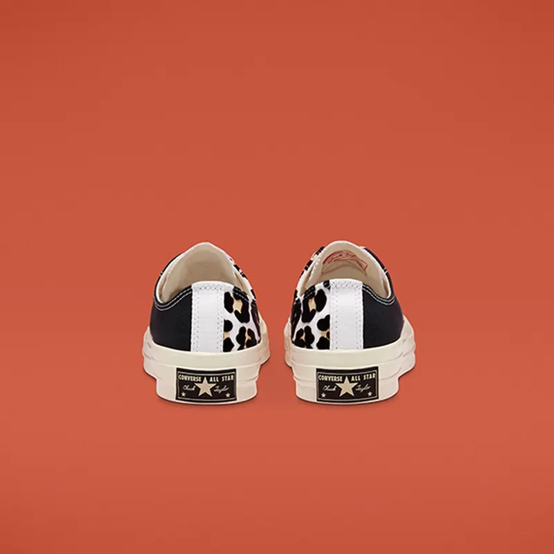 Converse Logo Play Chuck 70 Low Top (166749C)