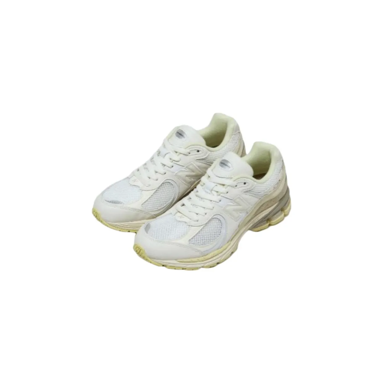 new-balance-2002r M2002RA1