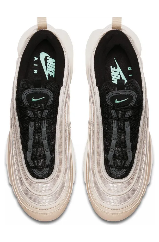 nike-air-max AH8143-100