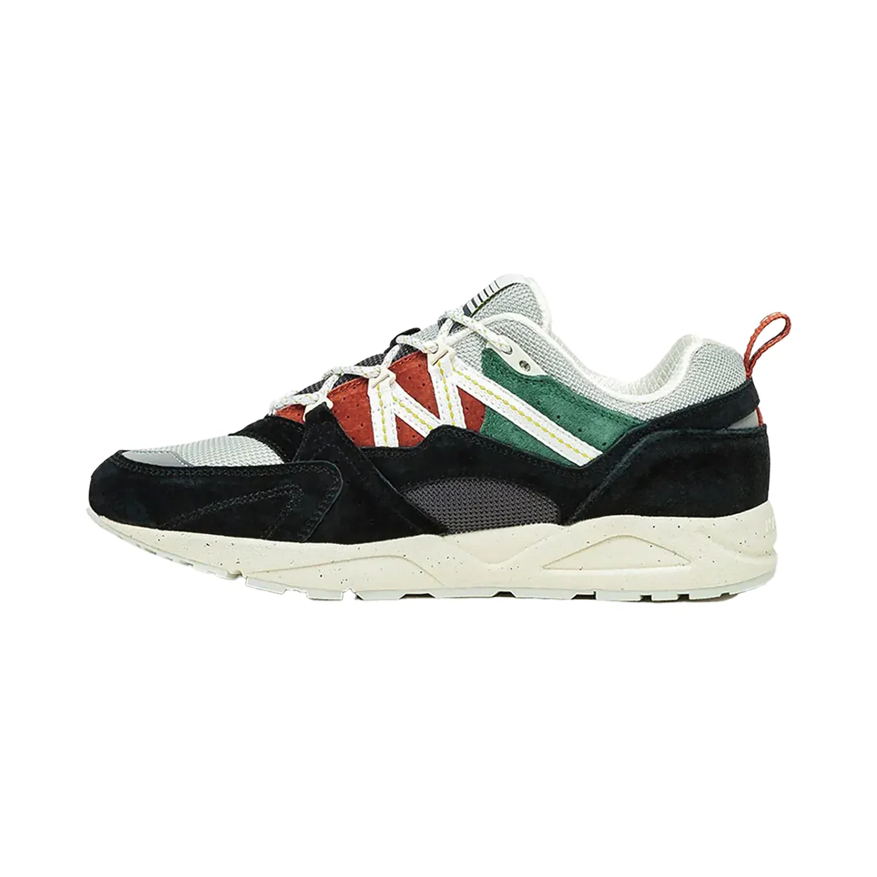 Karhu Fusion 2.0 “Jet Black” (F804120)