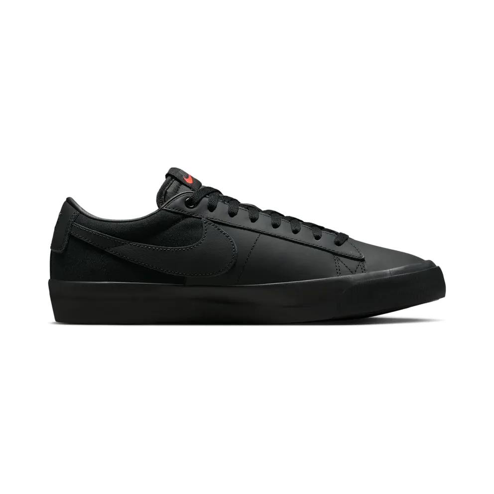 Nike SB Zoom Blazer Low Pro GT ISO Triple Black (DR9099-001)