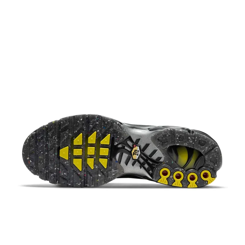Nike Air Max Plus Black (DD7112-002)
