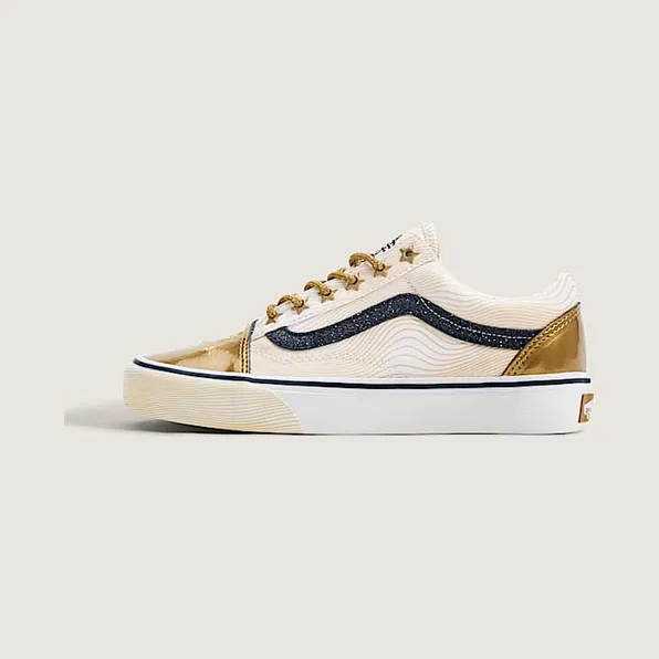 KPop Demon Hunters x Vans Old Skool (VN000ECUGLD)