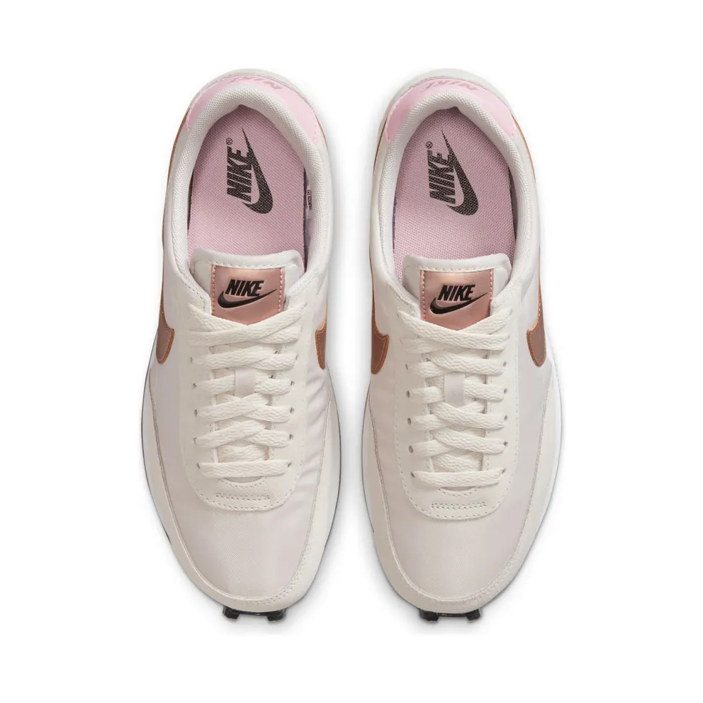 Nike DBreak-Type Light Orewood (W) Light Orewood Brown/Black/Light Arctic Pink (CU5324-100)