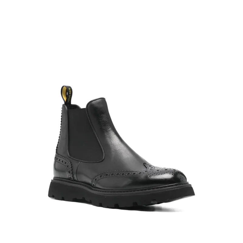Doucal’s Black Chelsea “Black” (DU3110G0TNUF18 8NN00)
