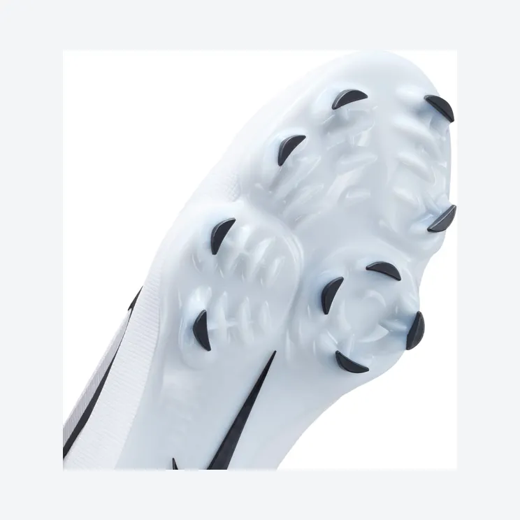 nike-sneaker II7349-100