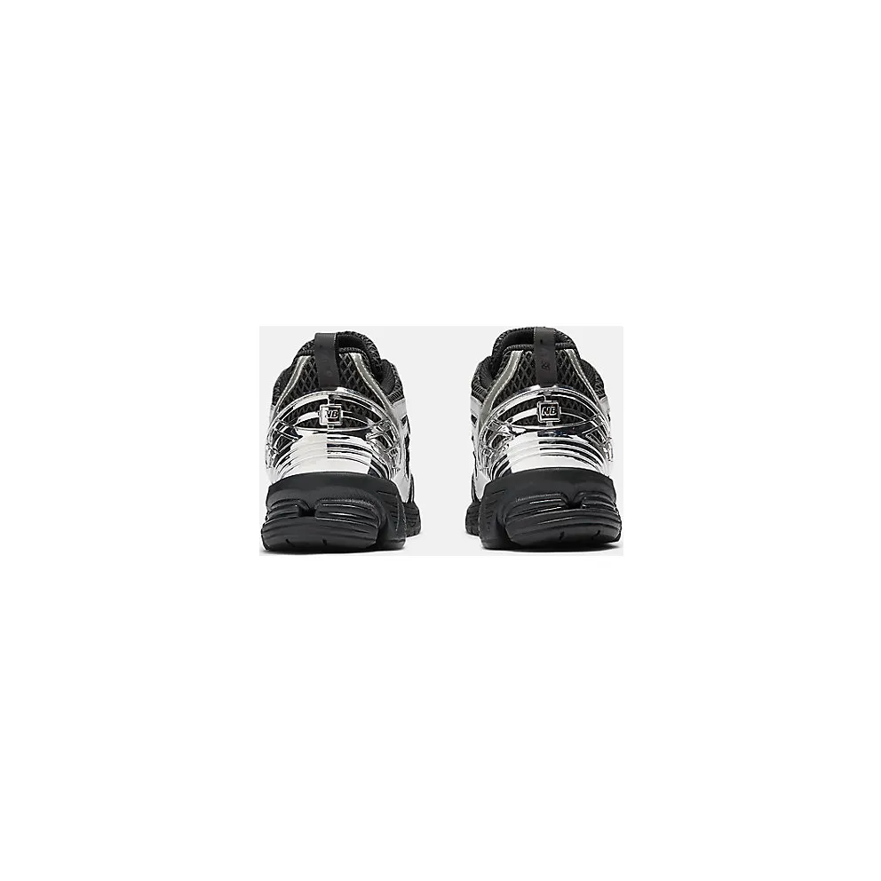 New Balance 1906R “The Basement Black Silver” (M1906RBS)