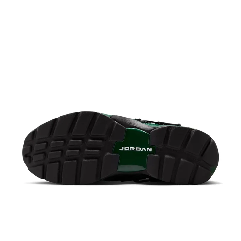 Jordan Trunner LX “Fir” (HQ2164-300)