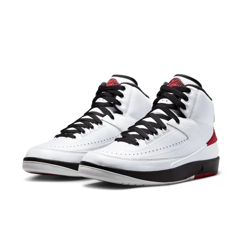 Jordan 2 Retro “Chicago (2022)” (DX4400-106)