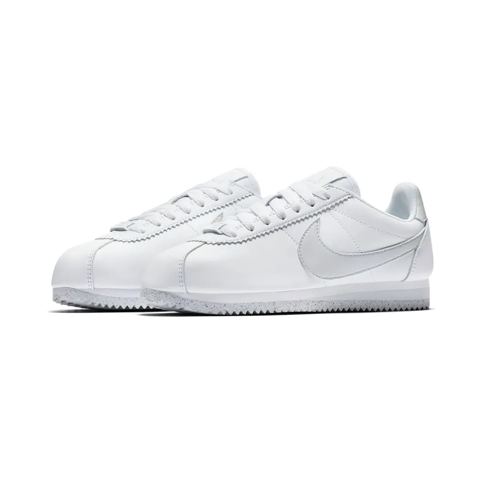 Nike Classic Cortez Flyleather White Light Silver (W) White/Light Silver-White (AR4874-100)