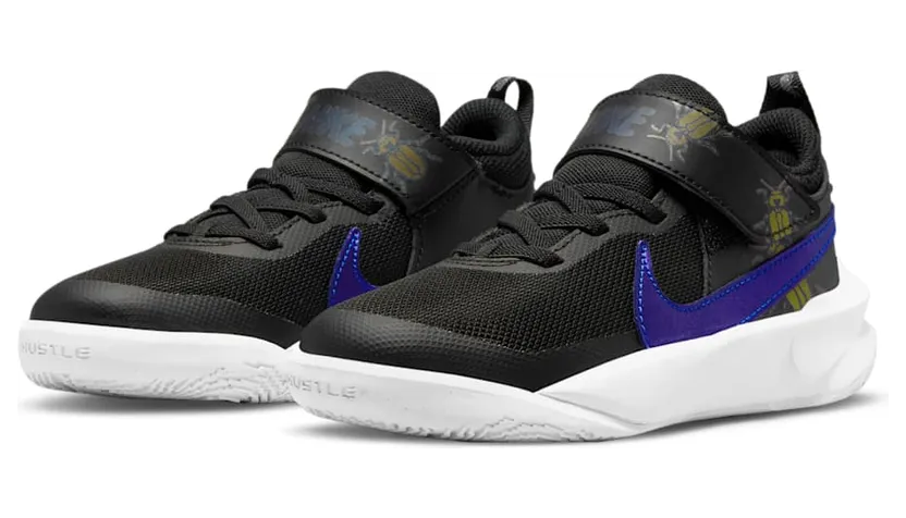 nike-team-hustle CZ4180-001