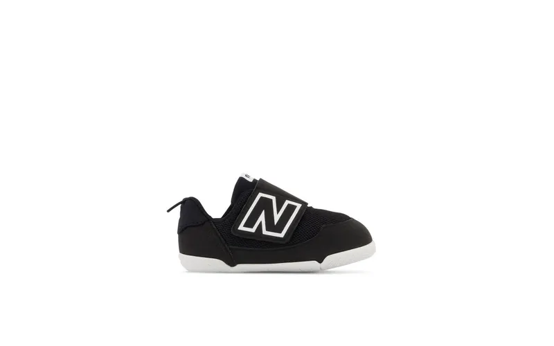 New Balance New Balance Black/White (IONEWBBK)