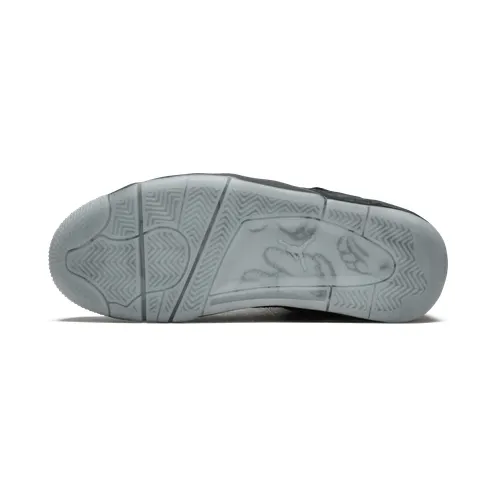 air-jordan-4 930155-001