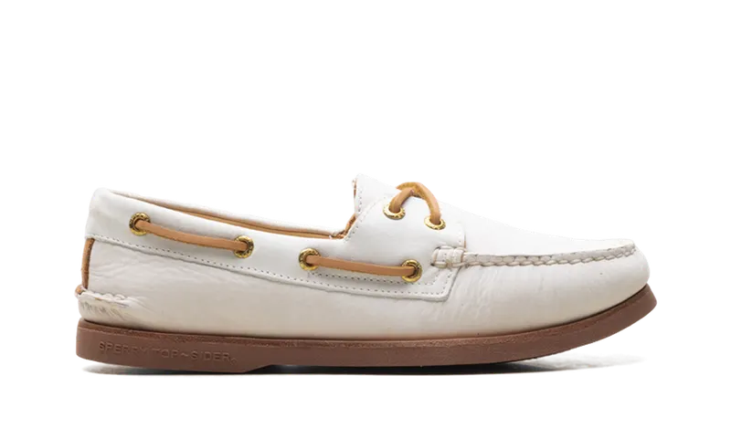 Sperry Gold Cup Authentic Original 2-Eye Freeport “WHITE” (STS22140)