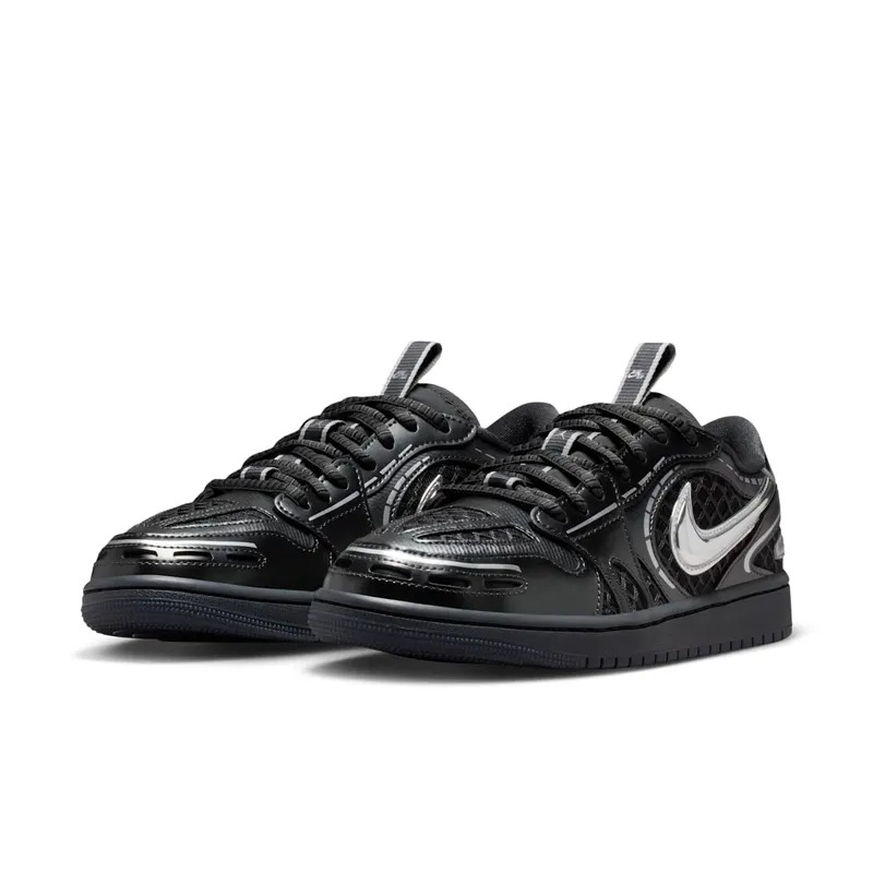 Jordan 1 Low Method of Make V3 “Black Metallic Silver” (HQ2186-001)