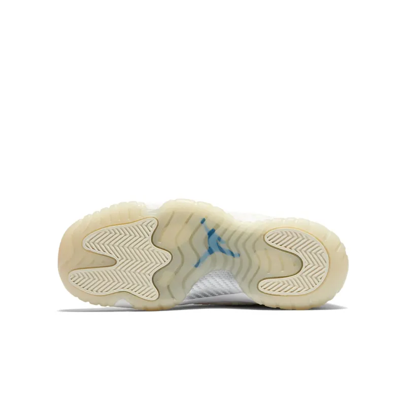 Jordan Future Phantom (GS) Phantom/Sail-White-Phantom (656504-002)