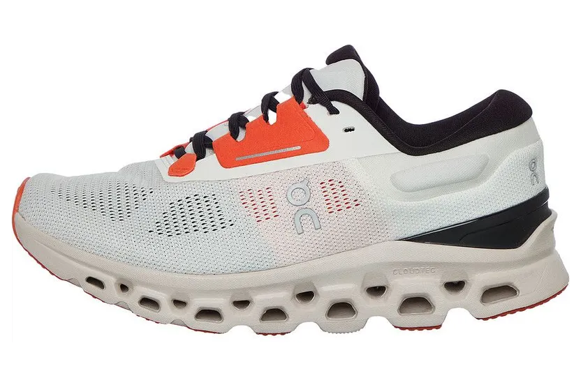 On Cloudstratus 3 Undyed-white / Sand (3WD30121148)