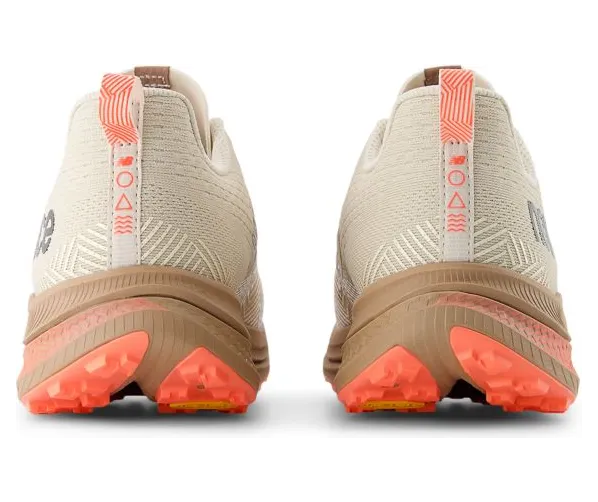 new-balance-fuelcell MTTRXUR1