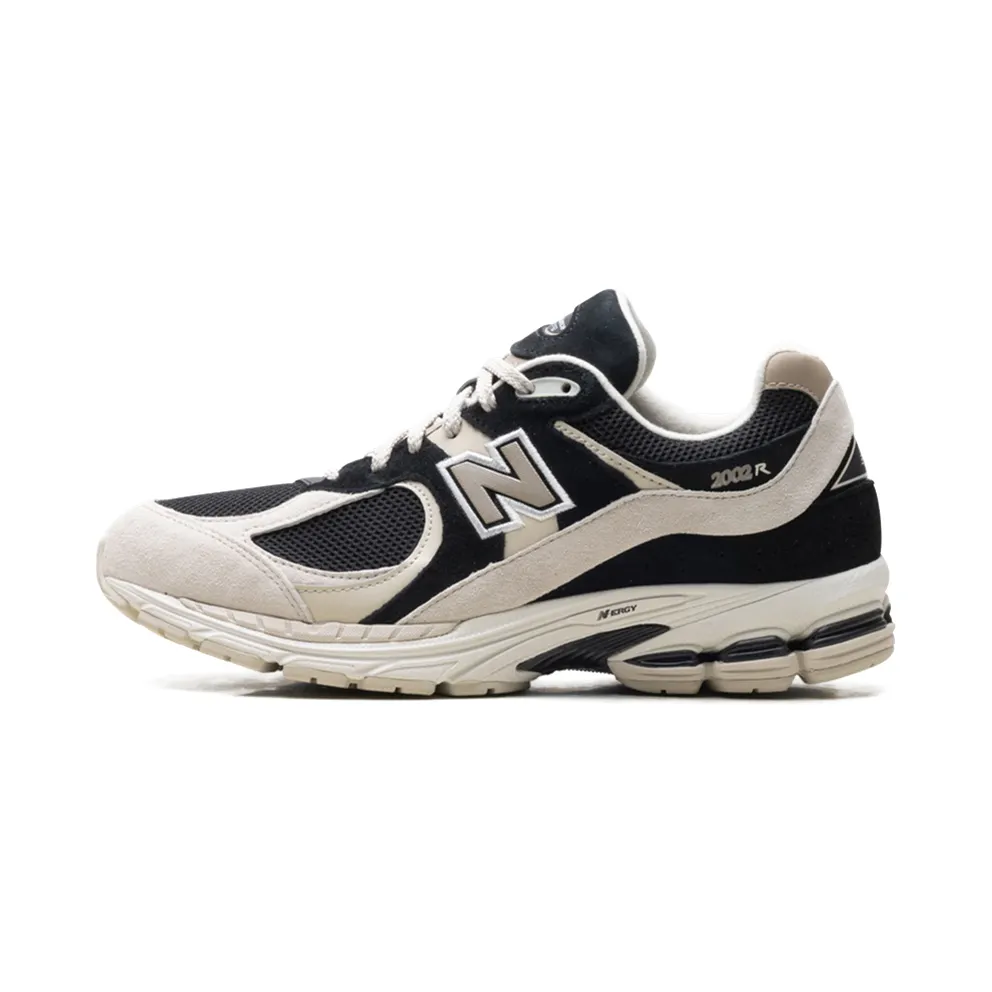 New Balance 2002R “Black Beige Tan” (M2002RTZ)