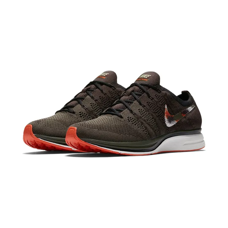 nike-flyknit-trainer AH8396-202